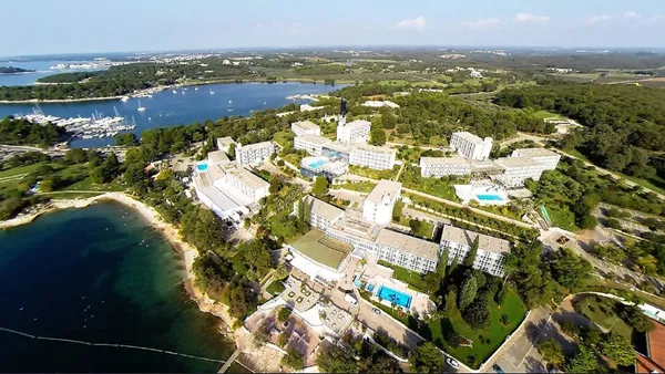Hotel Plavi Kroatien