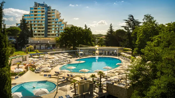 Hotel Valamar Diamant - SOCCATOURS