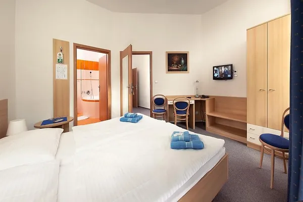 Hotel Pod Zamkem Boskovice - SOCCATOURS