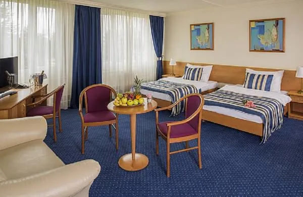 Hotel Top Hotel - SOCCATOURS