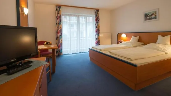 Hotel Sonnenhof - SOCCATOURS