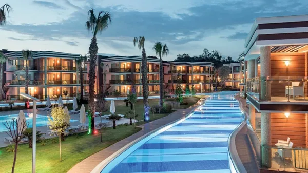 Tui Magic Life Masmavi - SOCCATOURS