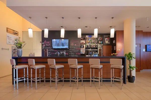 Star Inn Hotel Salzburg Airport - SOCCATOURS