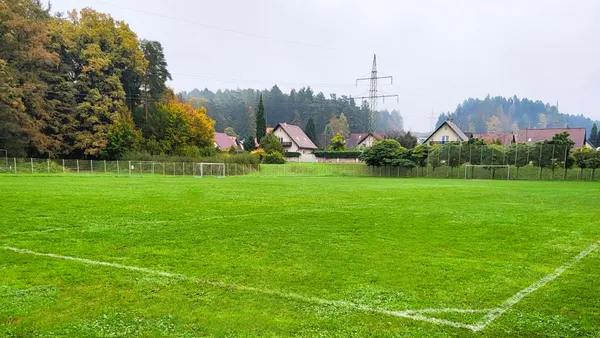 Naturrasenplatz Velenje    - SOCCATOURS