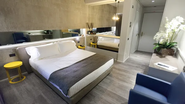 Albavilla Hotel - SOCCATOURS