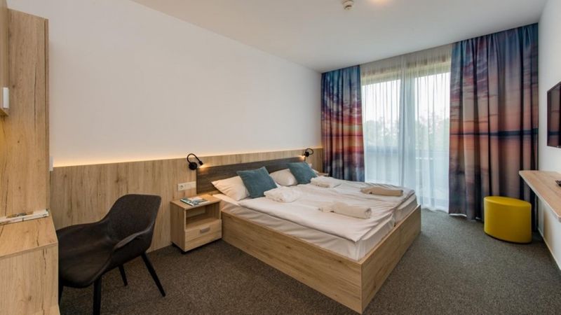 akademia_sporthotel_16202-10-fussball-trainingslager-balatonf_red-akademia-sporthotel-zimmer-1