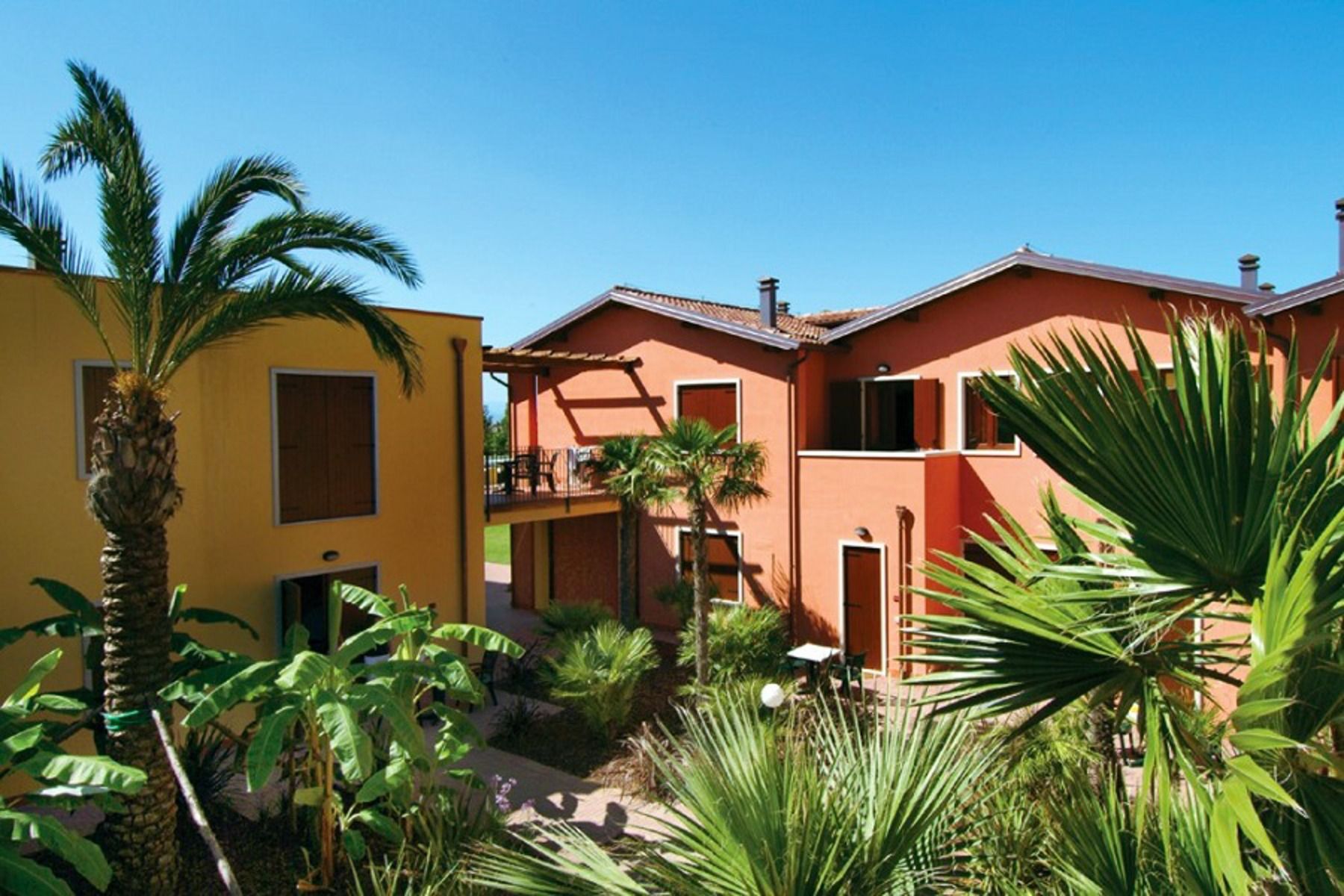 Apartments Residence Eden**