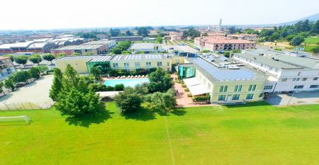Hotel Touring****