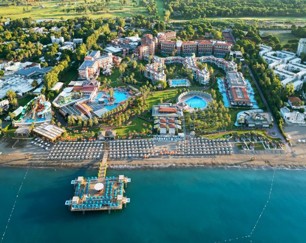 Club Mega Saray Image one
