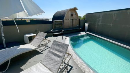 https://www.soccatours.com/media/catalog/product/cache/da432fc9ee79dfca32e073c2235ab4d7/f/u/fussballtrainingslager_db_hotel_verona_soccatours_9_.jpg