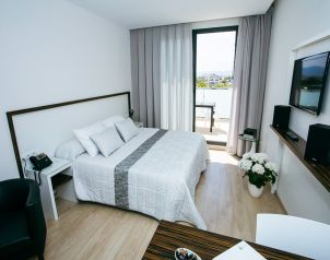 Hotel Playa Oliva*** Image three