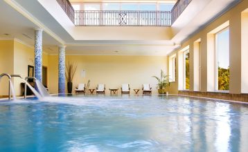Ria Park Hotel Resort &amp; Spa