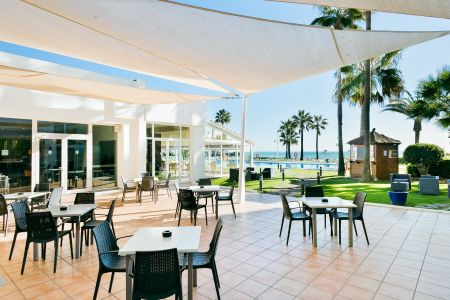https://www.soccatours.com/nl/media/catalog/product/cache/da432fc9ee79dfca32e073c2235ab4d7/h/o/hotel_sol_guadalmar_soccatours_6_.jpg