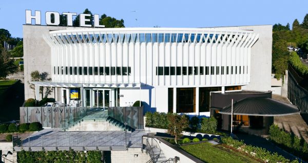 Albavilla Hotel****