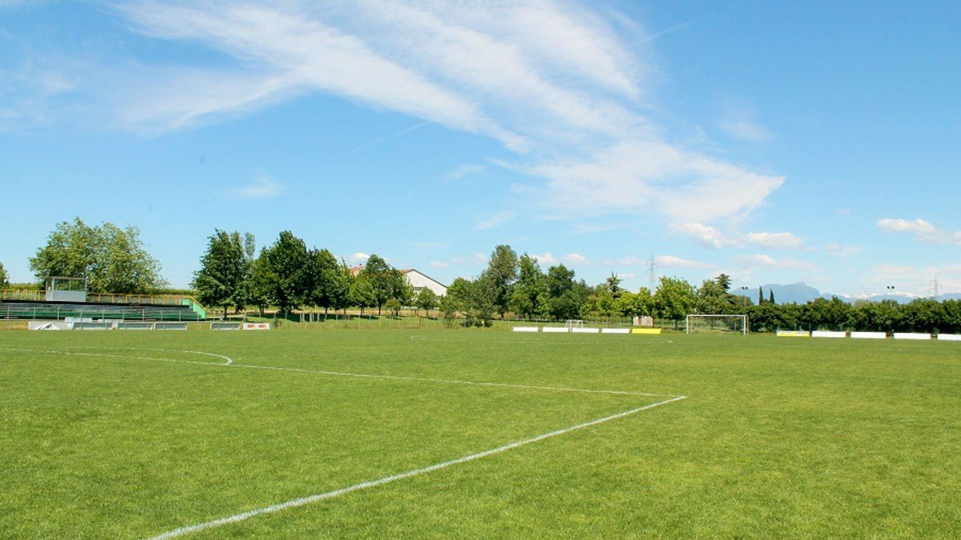 Naturrasenplatz Castelnuovo