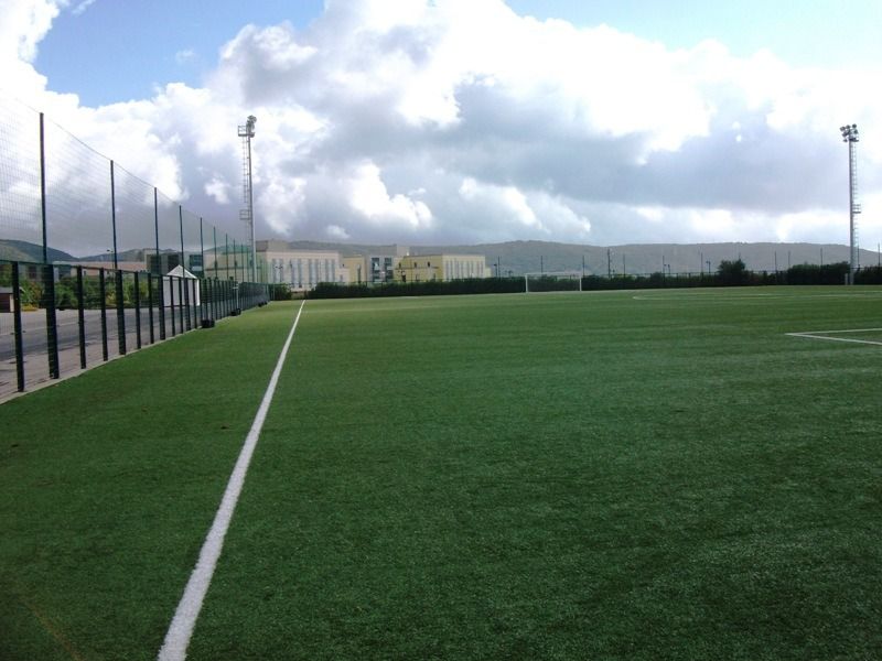 Großer Kunstrasen Olbia