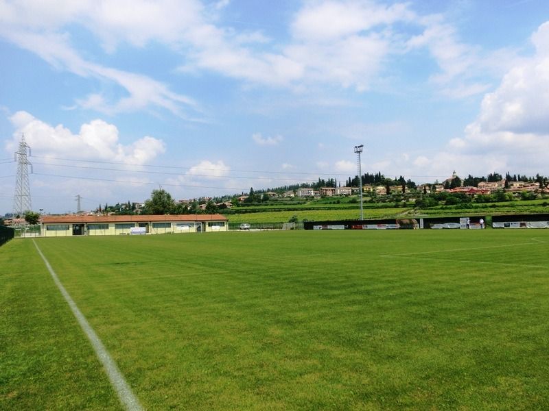 Naturrasenplatz Sona