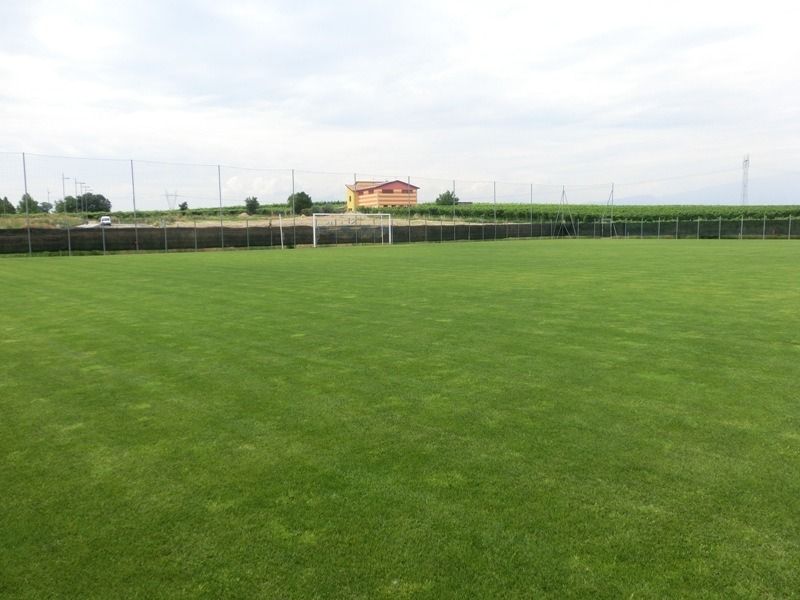 Naturrasenplatz 1 Sandra