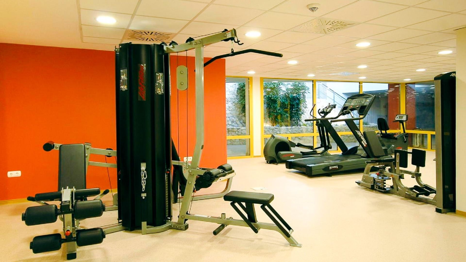 Gotthard Therme Hotel & Conference****