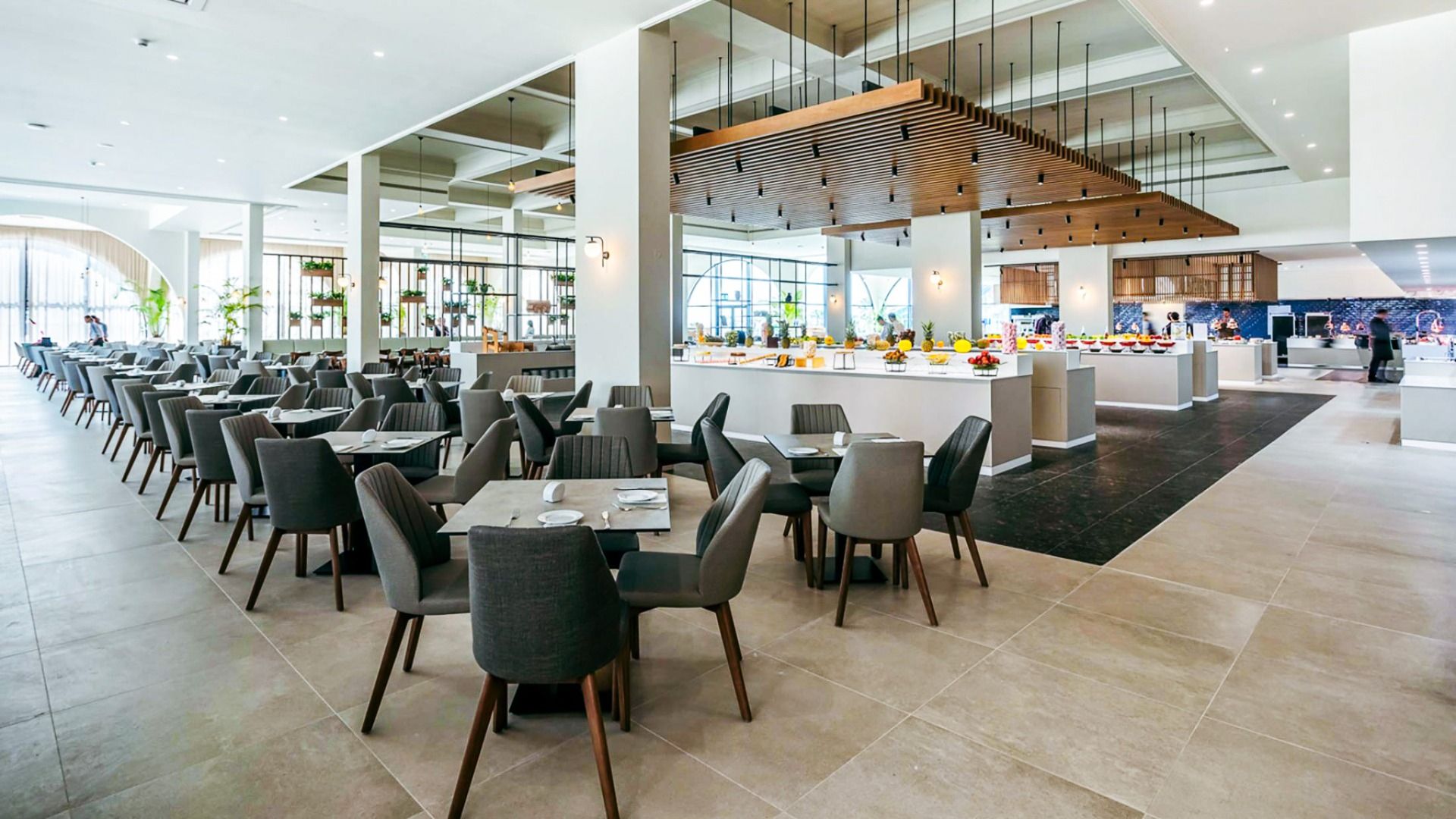 Hotel Louis Phaethon Beach