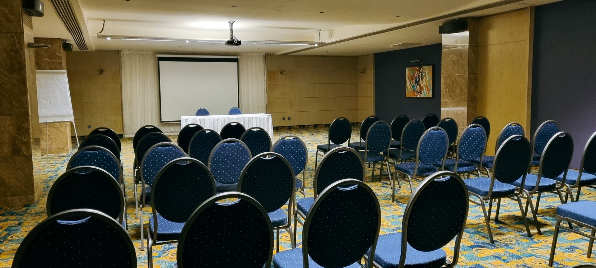 Maritim Antonine Hotel & Spa