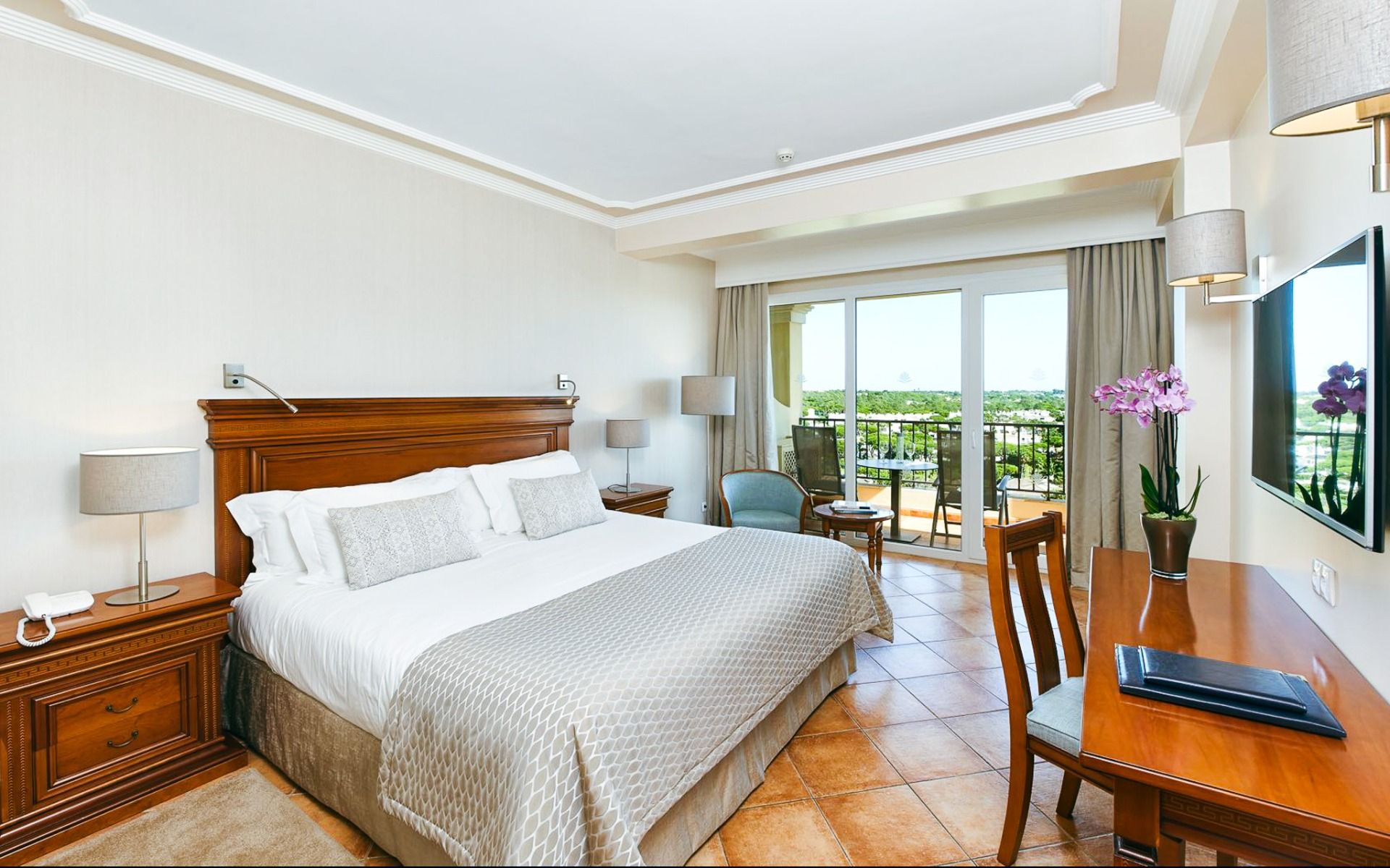 Ria Park Hotel Resort & Spa