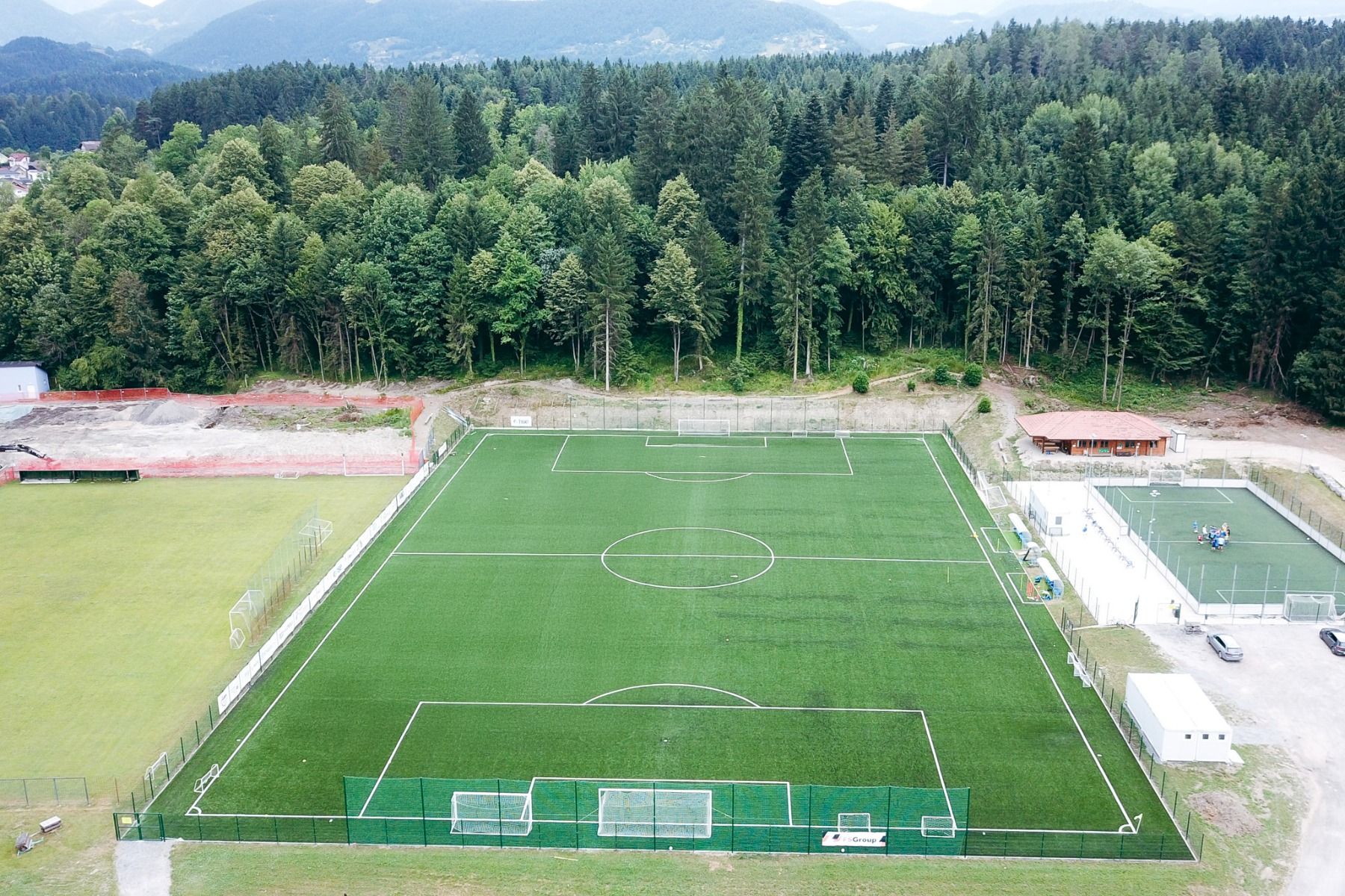 Kunstrasenplatz Sostanj