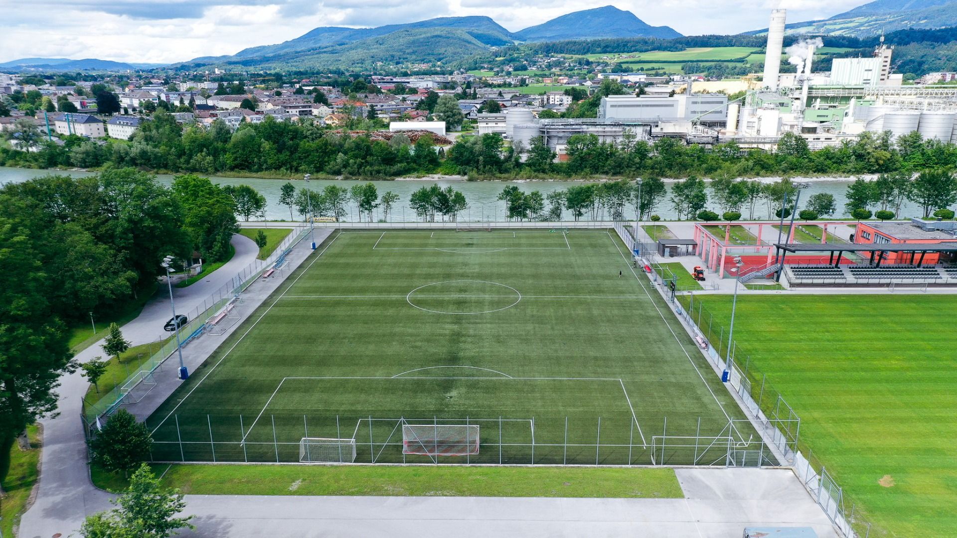 Kunstrasenplatz UFC Hallein