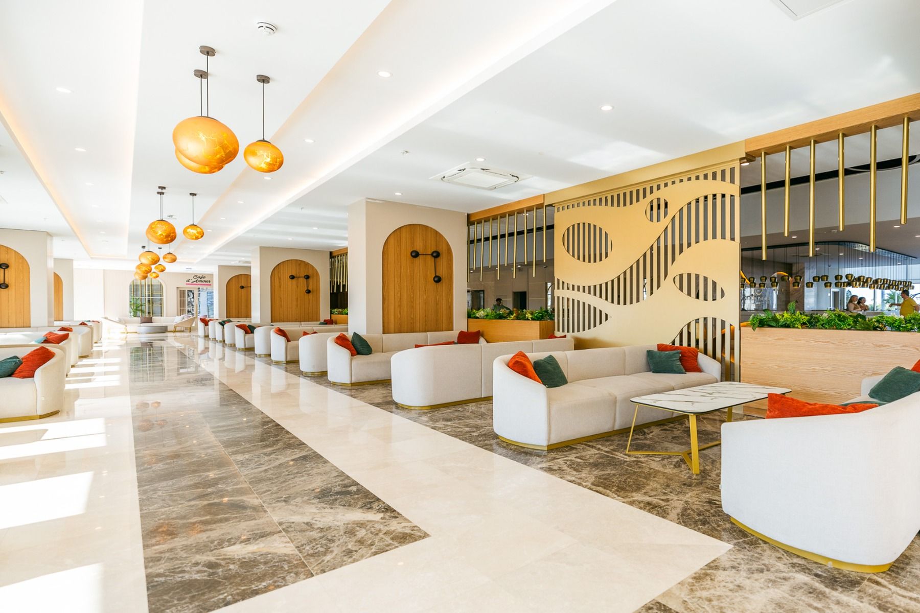 Side Moon Palace