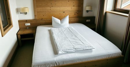 Hotel Schneiderwirt Frontsicht auf das Hotel