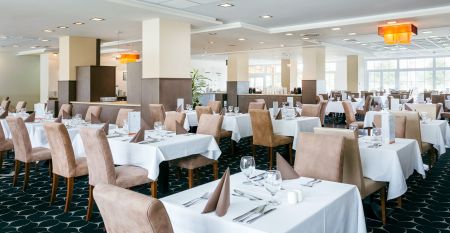 Gotthard Therme Hotel & Conference****