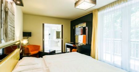 Gotthard Therme Hotel & Conference****