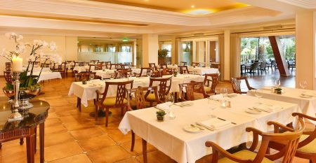 Ria Park Hotel Resort & Spa