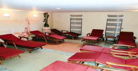 San Simon Dependance***