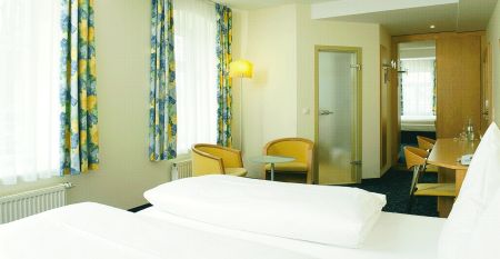 Hotel Schloss Schweinsburg****