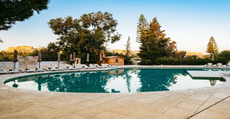 Urban Valley Resort &amp; Spa