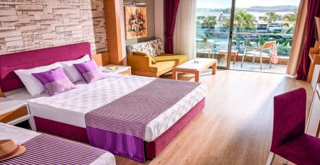 Tui Magic Life Jacaranda