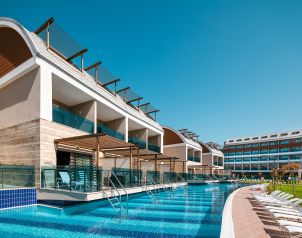 Tui Magic Life Jacaranda