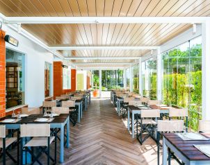 Victoria Sports & Beach Hotel**** Image four