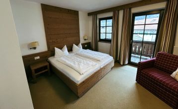 Hotel Schneiderwirt Frontsicht auf das Hotel