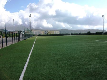 Großer Kunstrasen Olbia