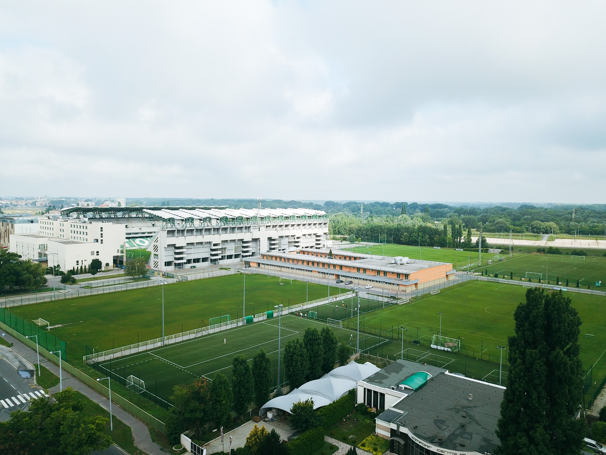 Fu&szlig;balltrainingslager in Westungarn mit erstklassigen Trainingsm&ouml;glichkeiten und idyllischer Lage.
